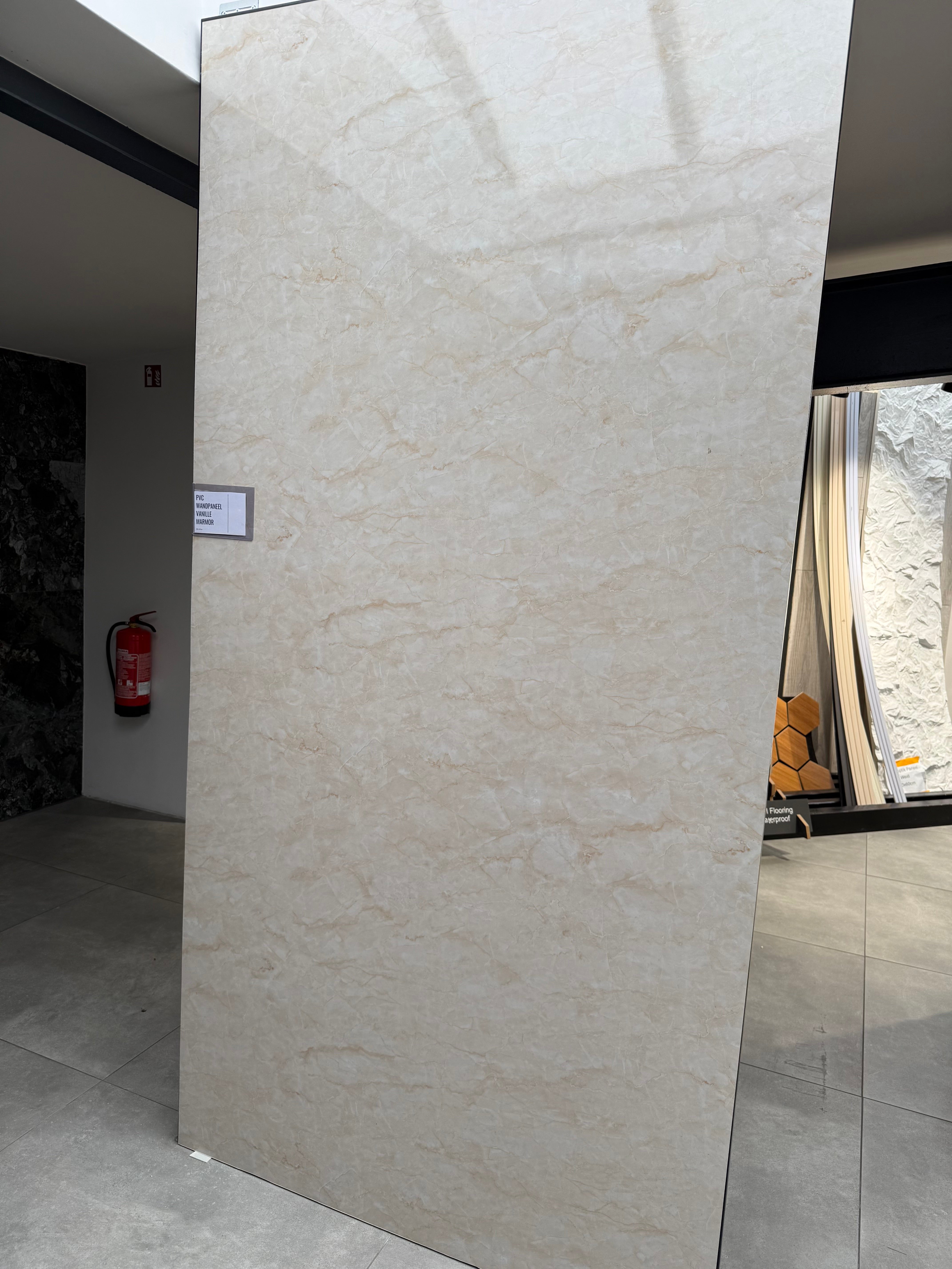 Panele ścienne PVC Vanilia Marmur 280×122 cm – Kremowa optyka marmuru, wodoodporne