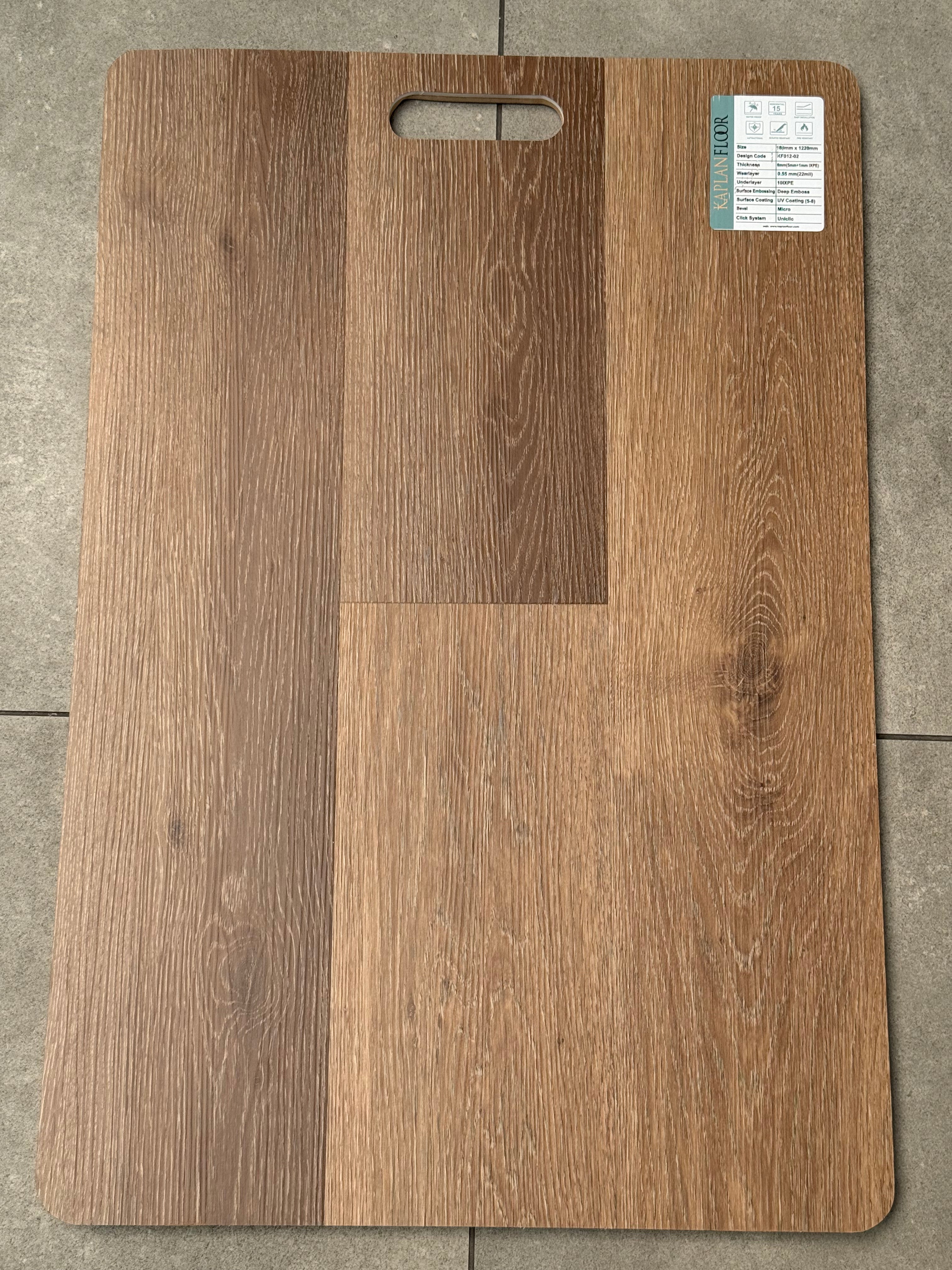 Eiche Rustikal Mix SPC Vinylboden – Wasserfester Klick Vinylboden 6 mm