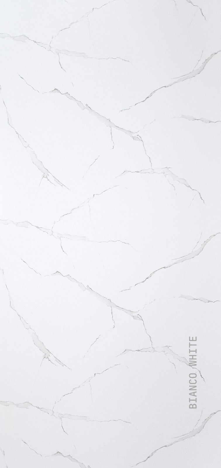Bianco White PVC Wandpaneel 260 x 122 cm – Weiße Marmoroptik mit feinen grauen Aderungen