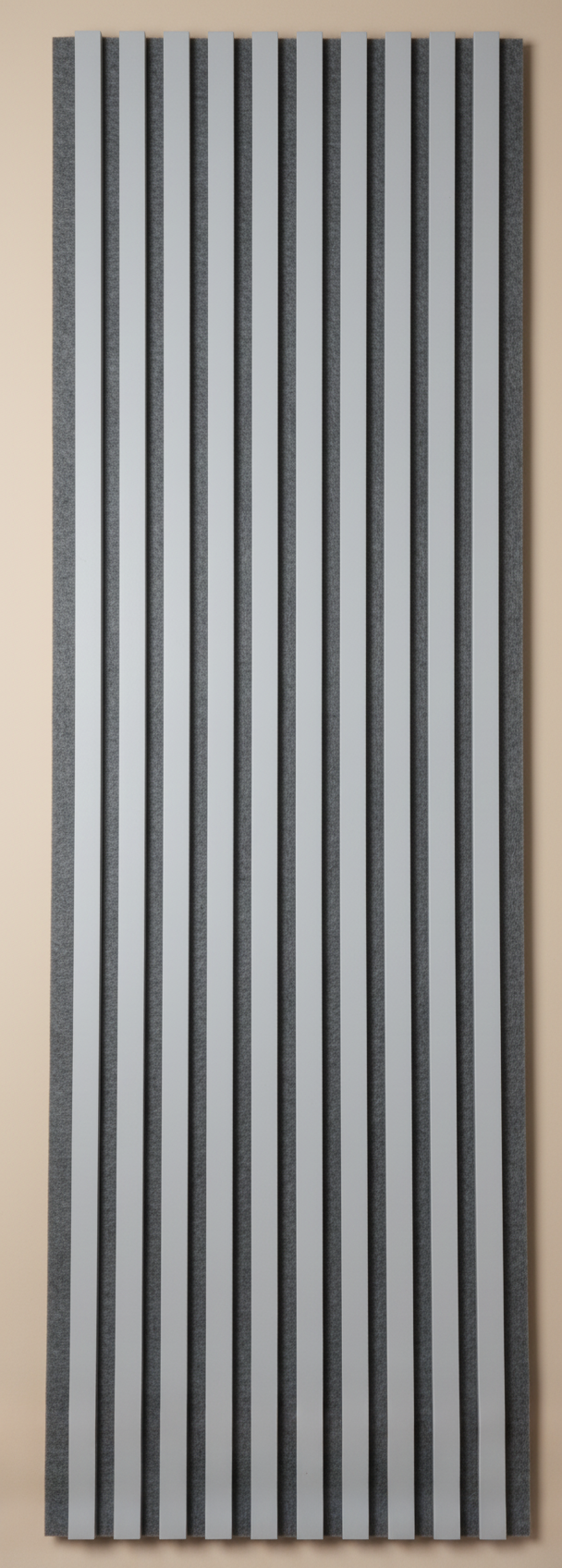 Akustik Wandpaneel Reinweiß 275 × 60 cm – Minimalistisches Design & Schallabsorption