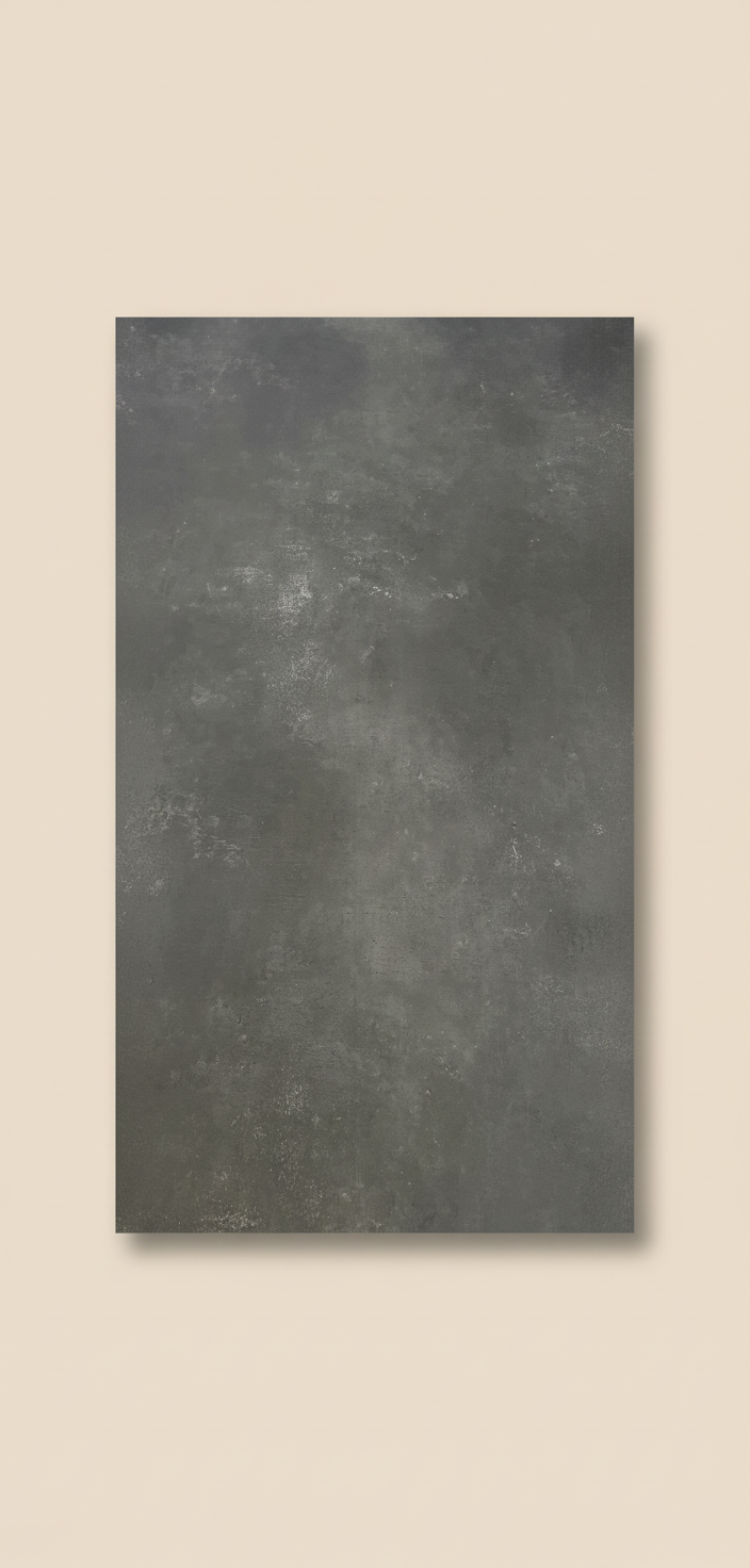 Concrete Dark SPC vægpanel 280 x 122 cm – Mørkt betonlook, moderne & vandtæt